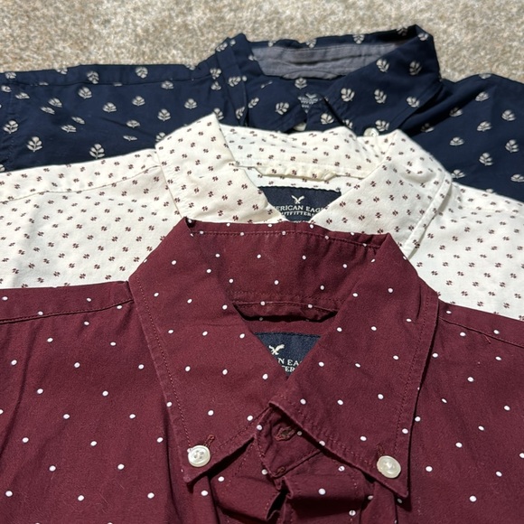 American Eagle Button Down Short Sleeved Shirts - Picture 2 of 2